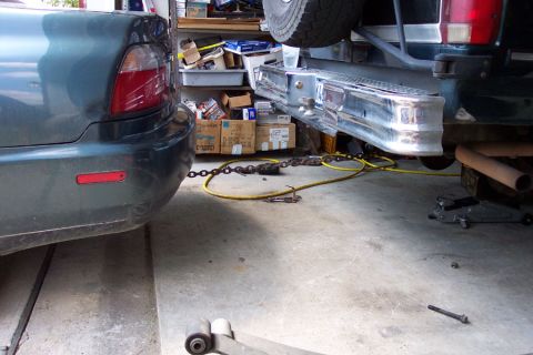 1992 Ford Bronco - Here's how to move the axle rearward when changing the leaf springs