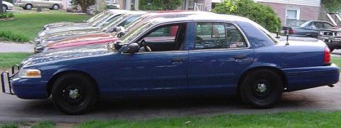 1999 Ford Crown Victoria photo