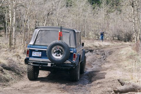 1996 Ford Bronco - Bob gets ready for some mud.