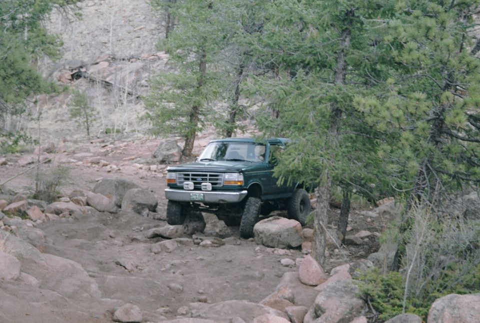 Tried a slightly different angle to work my way between the rocks.