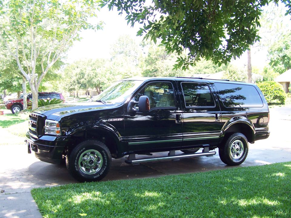 2005 Ford Excursion “Big Duty”
