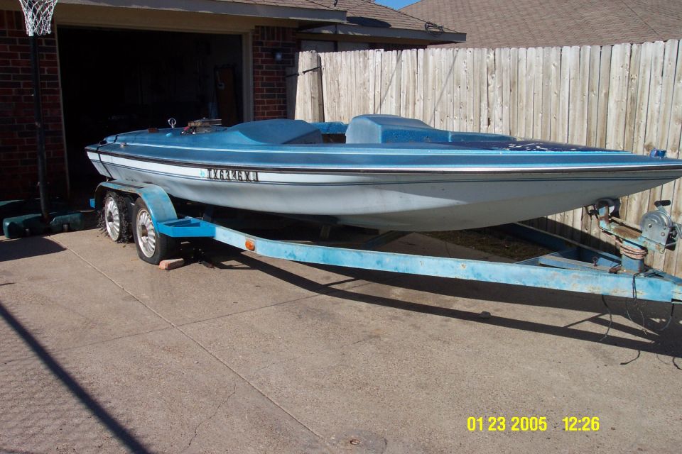 1975 SleekCraft Diplomat “Charlie”