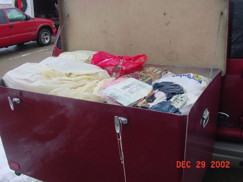 2002 Ford Excursion - Adda-Trunk Is full Ok we can go now!