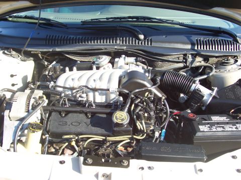 1998 Ford Taurus photo