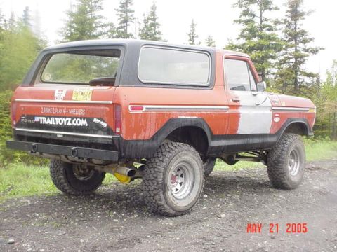 1978 Ford Bronco - 1978 Ford Bronco seen from the rear, custom modifications and decals.