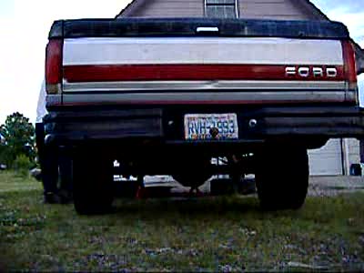 1987 Ford F-150 - Another exhaust clip. Too bad the camera makes the truck sound MUCH more deeper than it really is....fortunately it sounds much better on t…