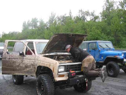 1987 Suzuki Samurai “deepmud”
