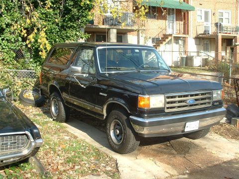 1989 Ford Bronco - The way I got her, back in 2002