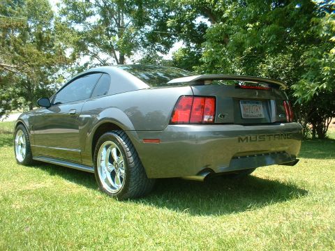 2003 Ford Mustang