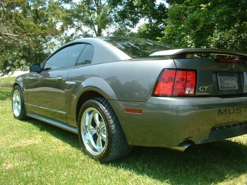 2003 Ford Mustang
