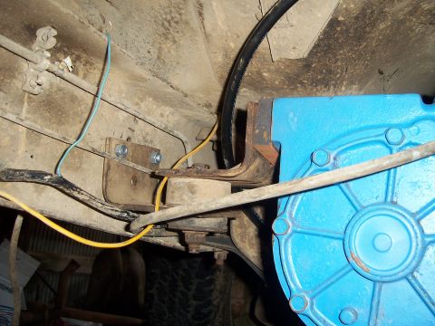 1983 Ford Bronco - 205 bracket Up Close