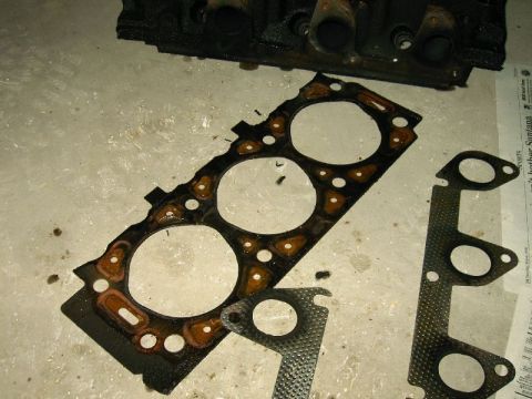 1992 Ford Probe - heads install day one pic 1