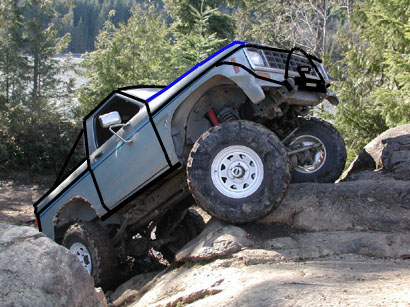 1984 Ford Bronco II - cage 2