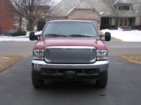 2000 Ford Excursion - Front