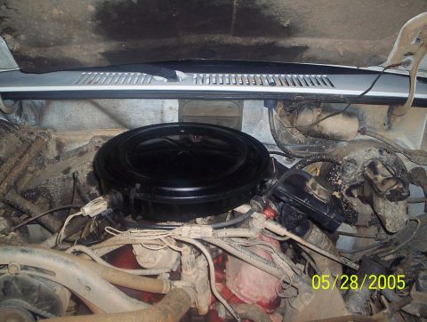 1984 Ford Bronco II - Engine bay details with air cleaner and visible wiring. Date stamp is present.