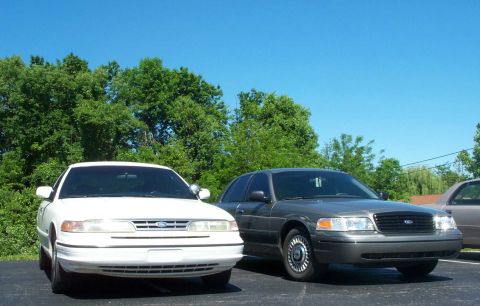 1998 Ford Crown Victoria - Colonel's 1995 P71 and Lawman118's 2002 P73.