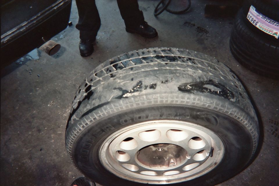The car started to woble...