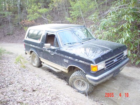1990 Ford Bronco photo