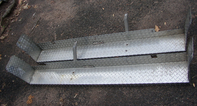 diamond plate running boards for a truck