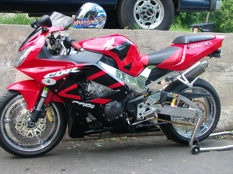 2001 Honda CBR-RR “crunchy”