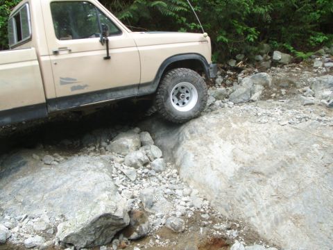 1985 Ford F-150 - maybe we'll try going around...