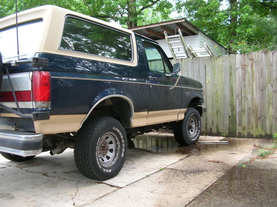 1990 Ford Bronco “sattlebronc”