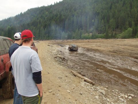 1985 Ford F-150 - Oops... guess we checked the wrong side of the puddle...