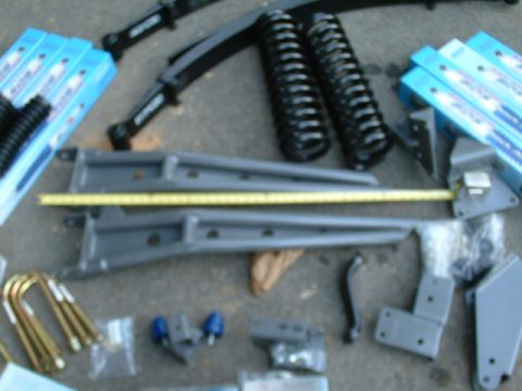 1991 Ford Bronco - Another shot of the extended radius arms.