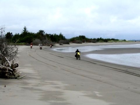 1979 Ford Bronco - Going down the coast