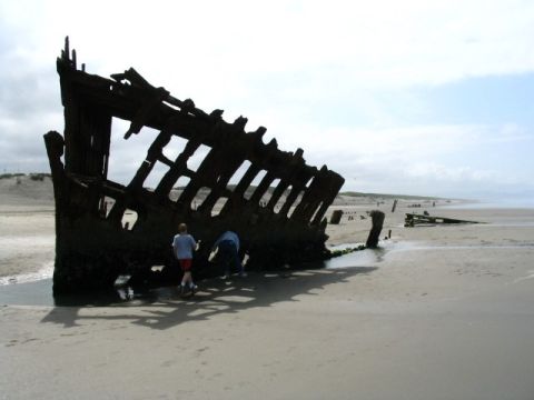 1979 Ford Bronco - Very old shipwreck.