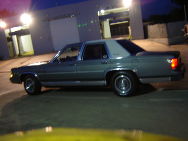 1988 Ford Crown Victoria LTD “vic”