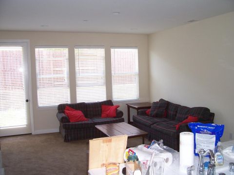 1998 Ford Ranger - living room w/ couches