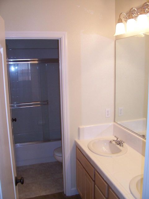 1998 Ford Ranger - my bathroom, with 2 sinks :), taken from hallway
