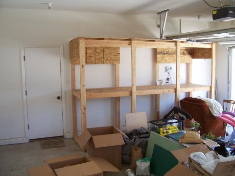 1998 Ford Ranger - our shelves left by the previoius guys, taken near doorway coming from laundry area