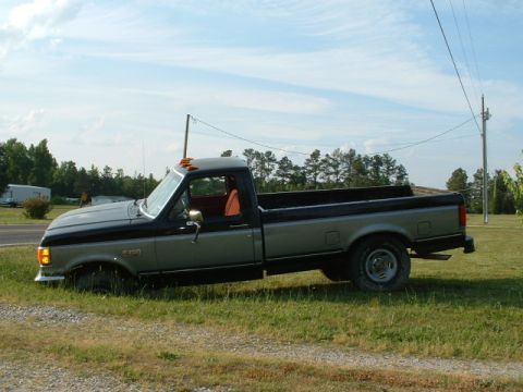 1987 Ford F-150 - Testing out the front mini.