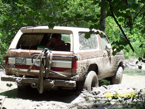1987 Ford Bronco - pulled me out backwards and left me high-centered on a stump