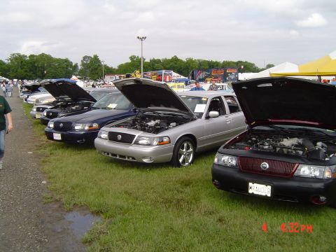 1999 Ford Crown Victoria photo