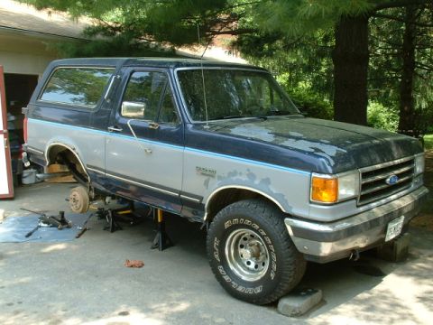 1991 Ford Bronco - New rear springs are in