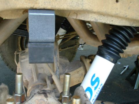 1991 Ford Bronco - New bumpstops and what not