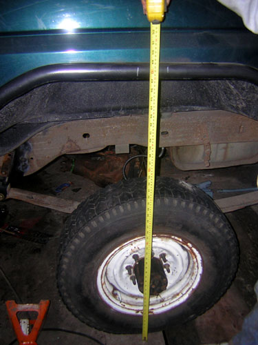 1995 Ford Bronco - Tire in relation to hight of vehicle/fender cutting with Approx. 7" of lift