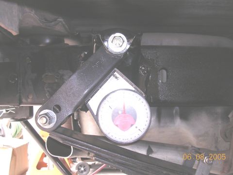 1994 Ford Bronco - lowered the hanger a little (about an inch) by drilling new holes. After playing around for a day, i went back to the original forwrd holes…