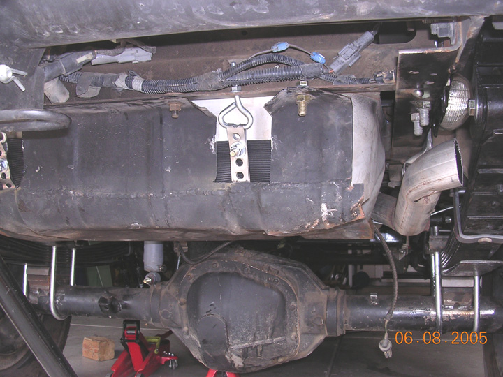 strapped the gas tank ala keith