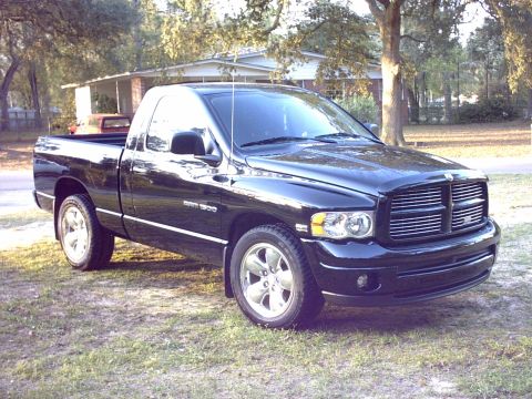 2003 Dodge Power Ram photo