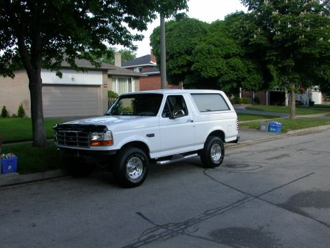 1996 Ford Bronco - Top back on