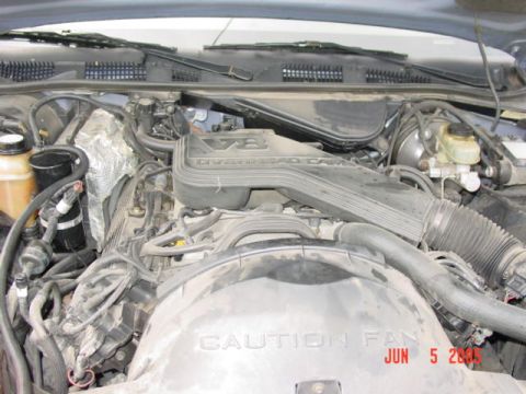 1995 Ford Crown Victoria - Whole motor.