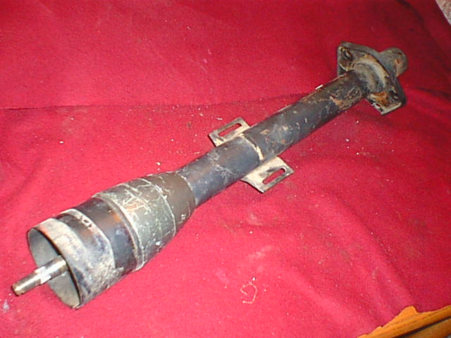Custom built truck tilt column. This was made to use in a 77 and older so you would not have to use the big column shroud of the 78/9. This one is for a floor shift.