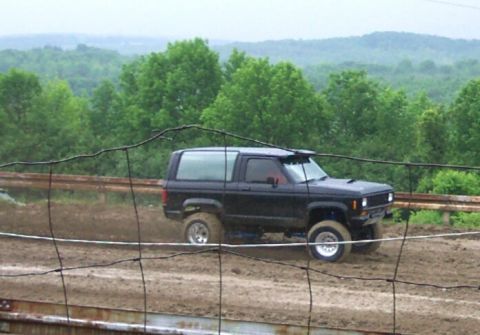 1978 Ford Bronco - 24