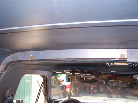 1986 Ford Bronco - Close up Head bolts