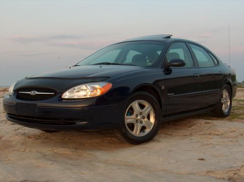 2000 Ford Taurus photo