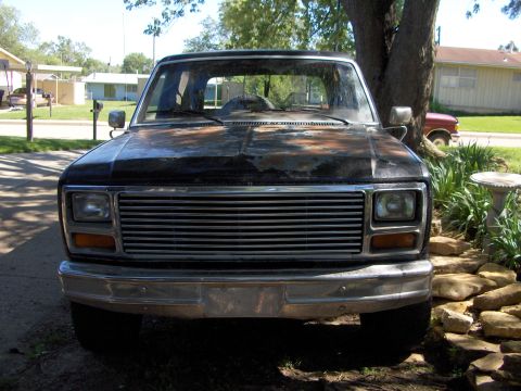 1984 Ford Bronco photo